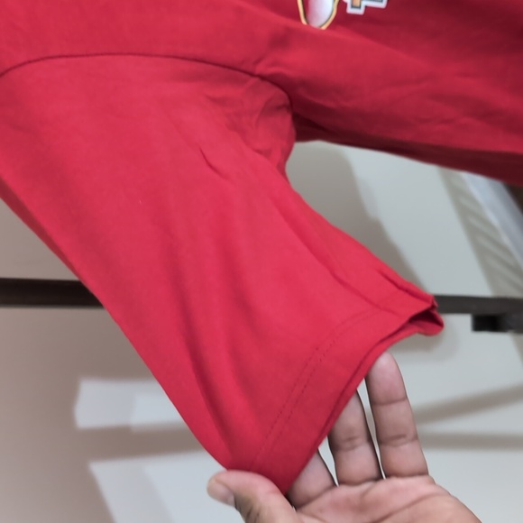 NHL| NWOT Vintage Calgary Flames NHL Red Short Sleeve T-shirt - Picture 6 of 12